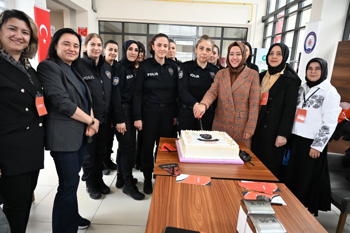 KADEM Kadın Polis kadınları unutmadı