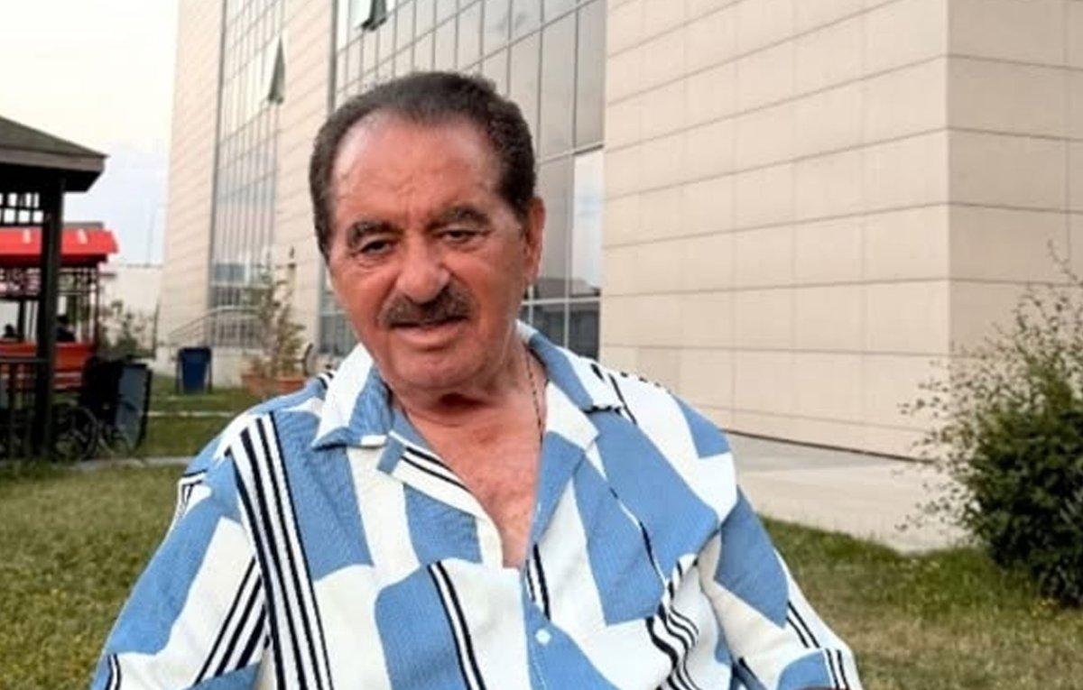 İbrahim Tatlıses'ten Sağlık Durumu Paylaşımı: "Hastane Bahçesinde Serin Bir Akşam Keyfi"