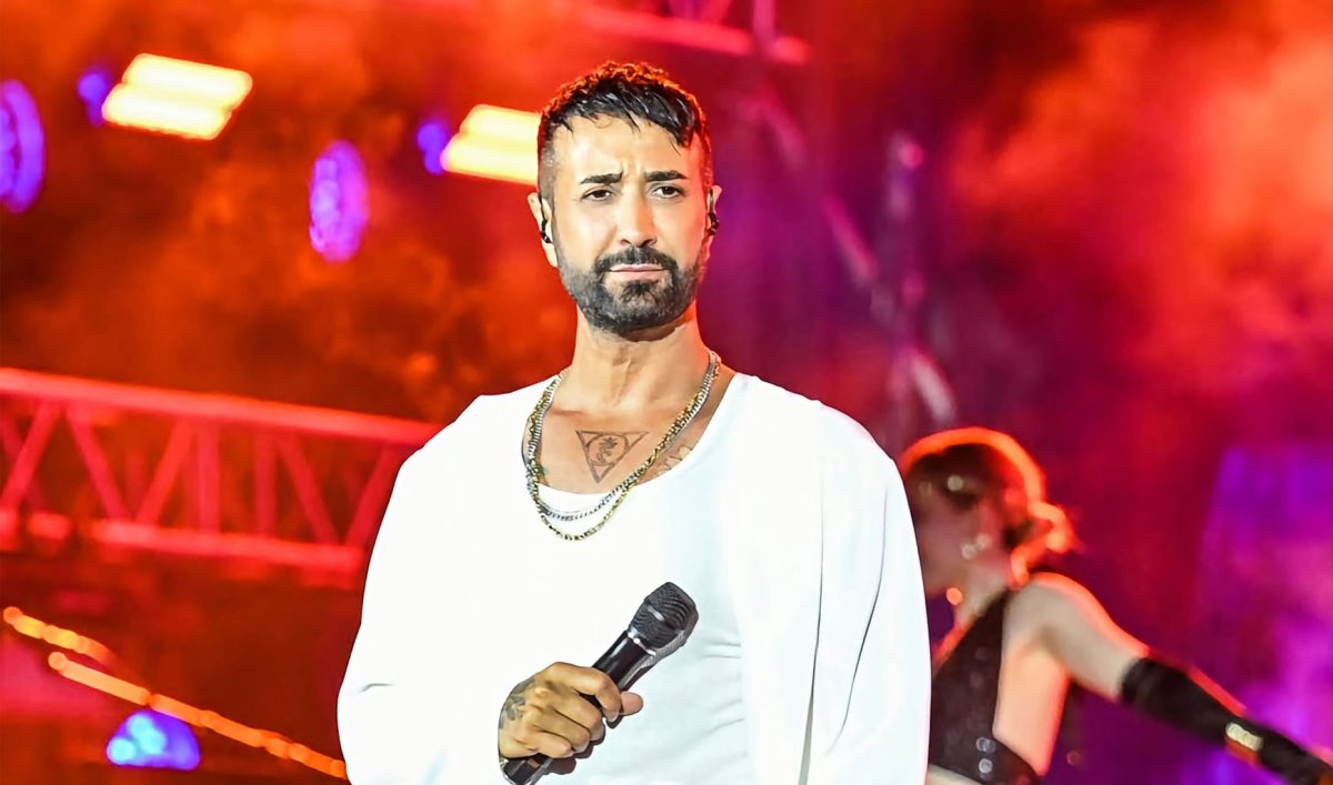 Tan Taşçı'dan Kanye West Konserine Sert Eleştiri: "Keşke Rekor Daha Faydalı Bir Sanatçıyla Kırılsaydı"