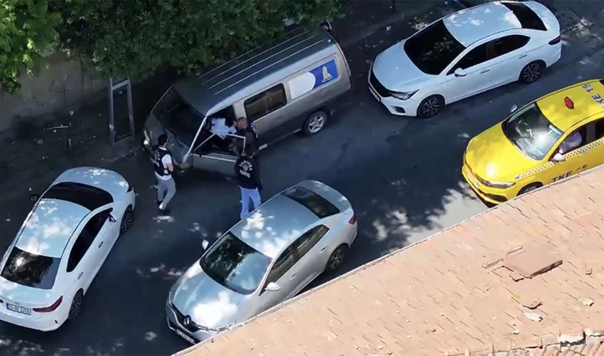 Bagajdan Girip Minibüs Çaldılar! İstanbul'da 84 Kilometrelik Nefes Kesen Takip