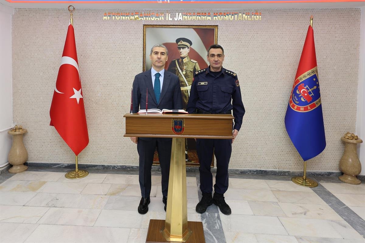 Vali Aktaş’tan Güvenlik Birimlerine Hafta Sonu Ziyareti