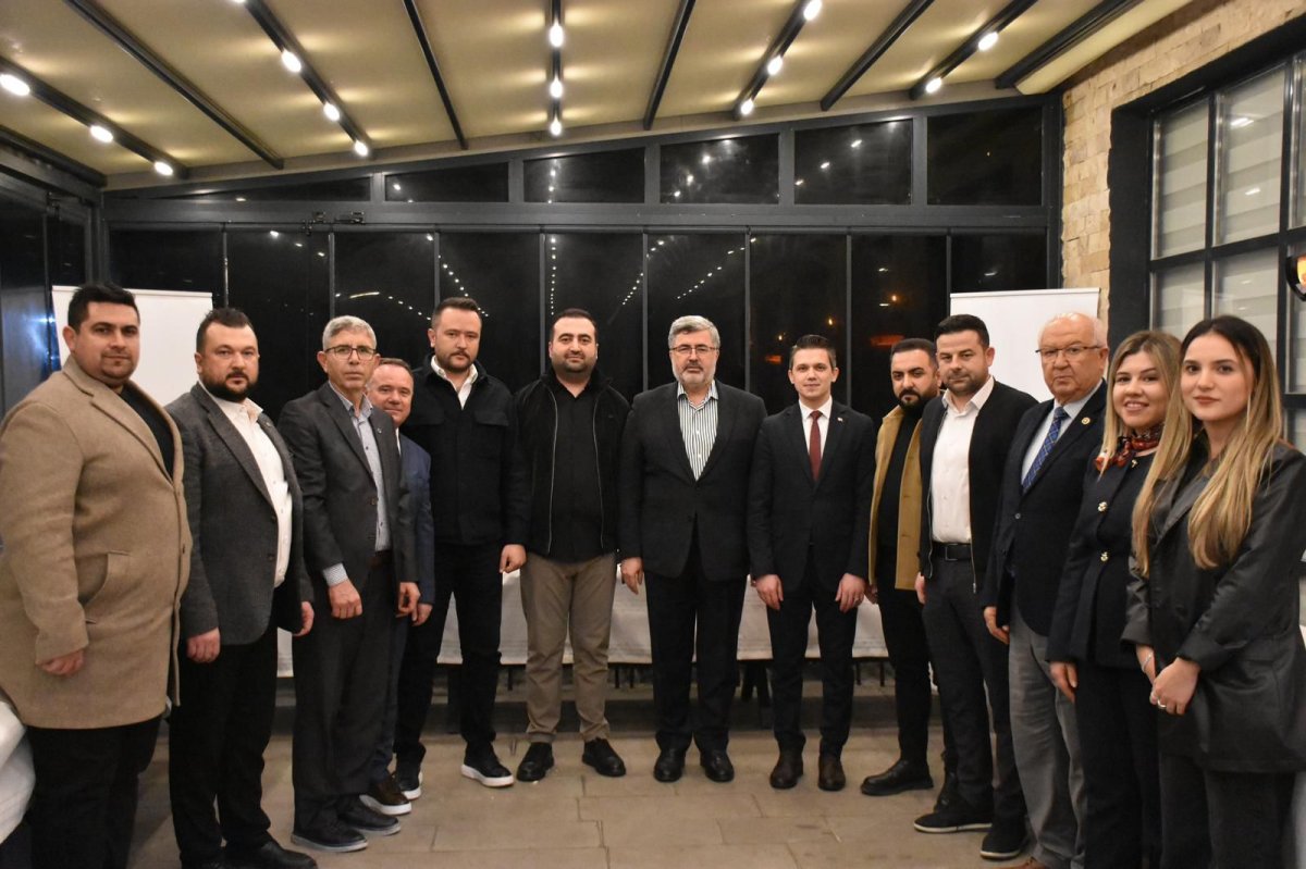 Ali Özkaya Dazkırı’da İş Dünyasıyla Buluştu