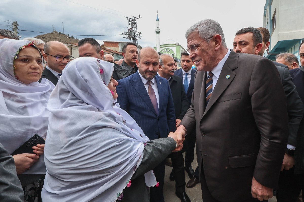 Müsavat Dervişoğlu’ndan hakarete uğrayan başkana ziyaret