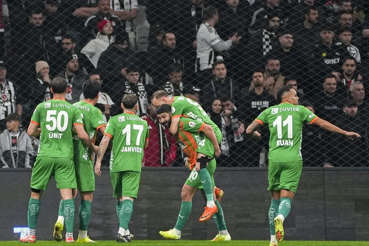 Güven Yalçın Beşiktaş'ı afallattı