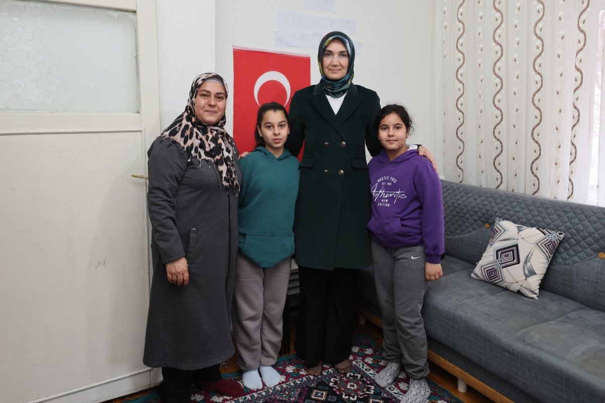 “Afyon güzelse sebebi sensin” mesajına Vali’den yanıt