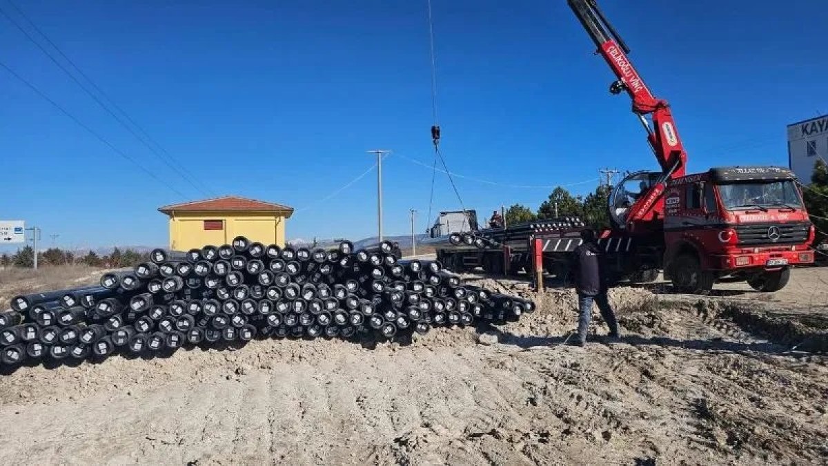 DİNAR OSB’YE DOĞAL GAZ HATTI ÇALIŞMALARI BAŞLADI