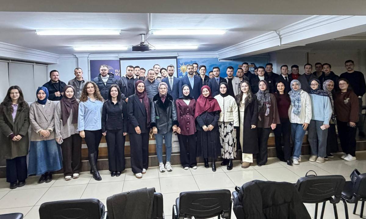 AFSÜ Bilim Kafe’de Bağımlılıklarla Mücadele Masaya Yatırıldı