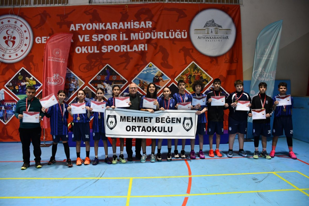 Korfbol Yıldızlar grup müsabakaları tamamlandı