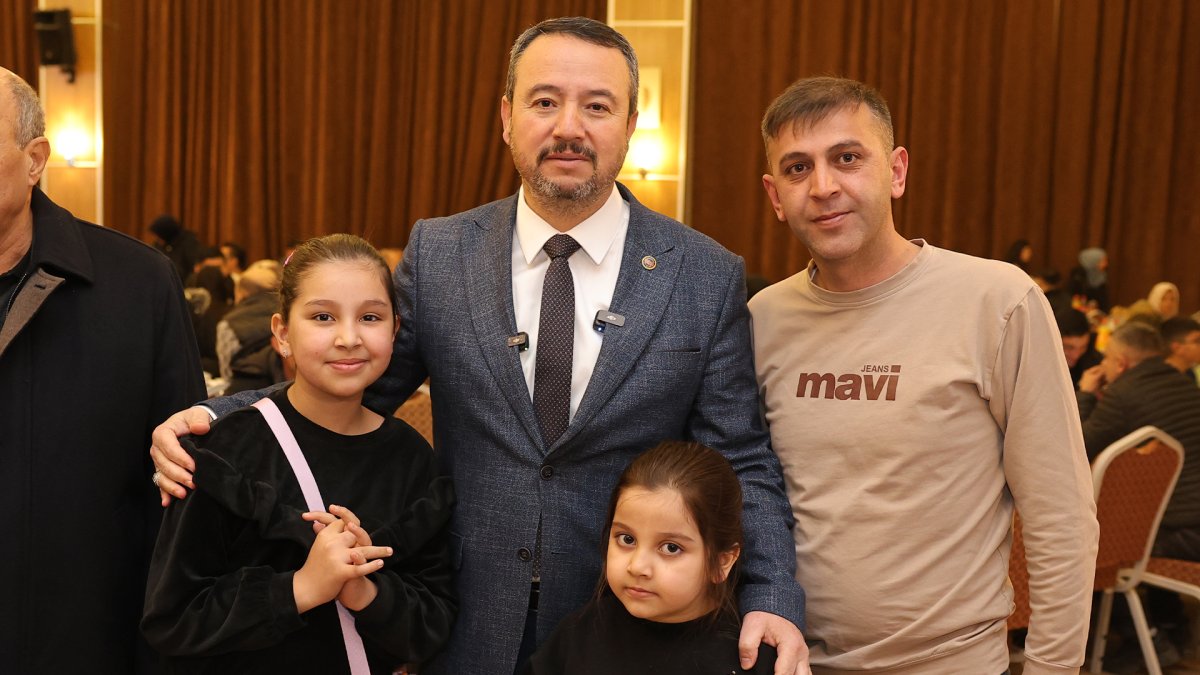 Sandıklı’da belediye personeline iftar buluşması