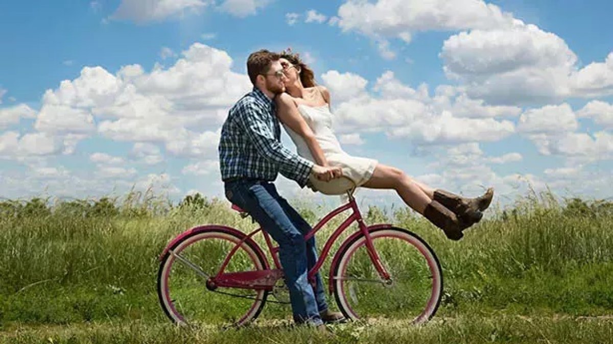 TÜİK Açıkladı: Kadınlar erkeklerden daha uzun yaşıyor