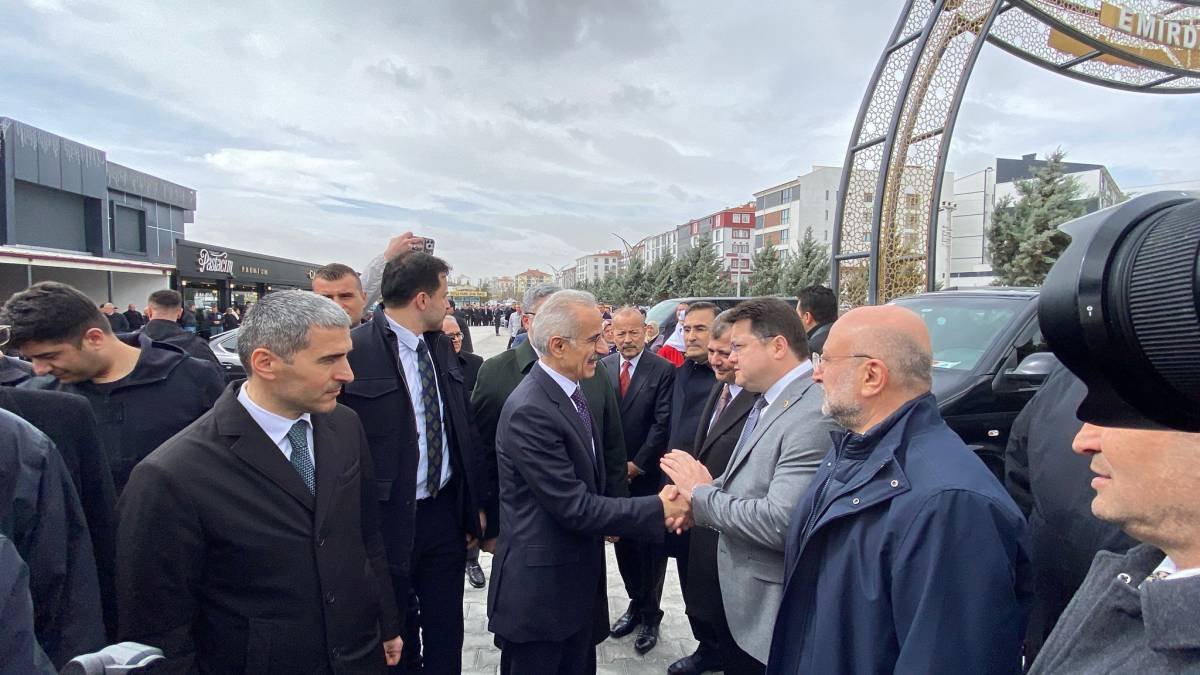 Bakan Uraloğlu Emirdağ’da