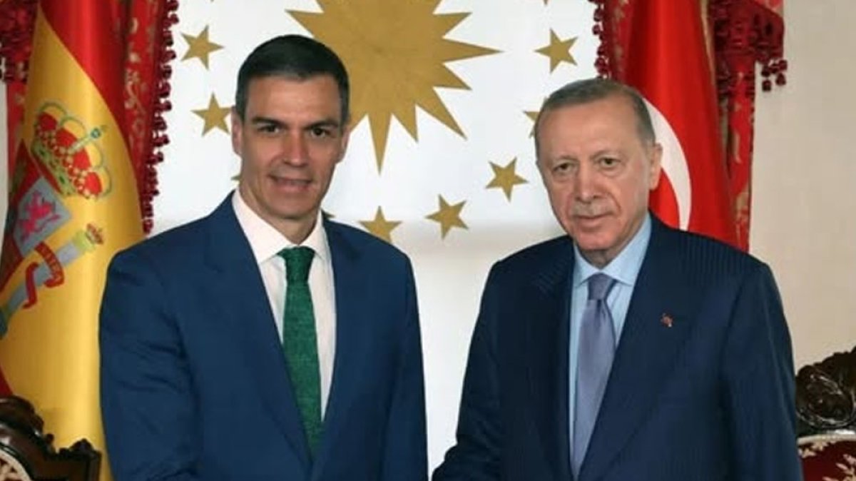 Erdoğan’dan İspanya’ya Destek: “Sanchez’i Tebrik Ediyorum”