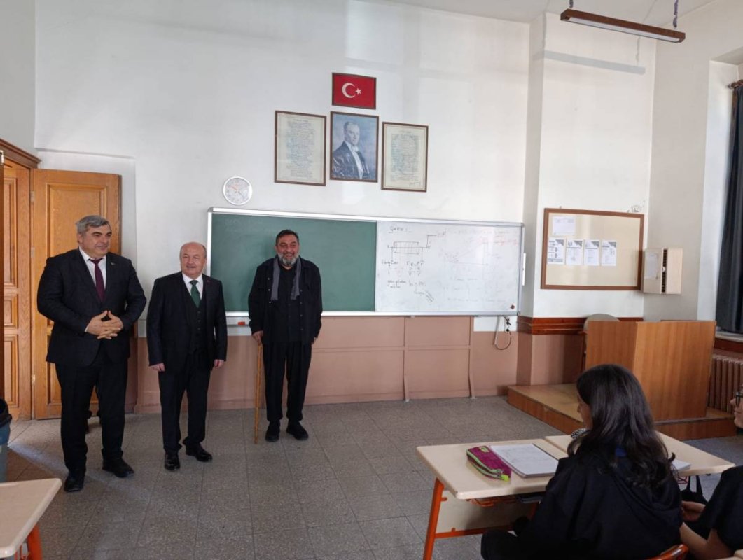Afyon Lisesi’nden “Meddahın Dilinden” Belgeseli: Geçmişten Geleceğe Eğitim Yolculuğu