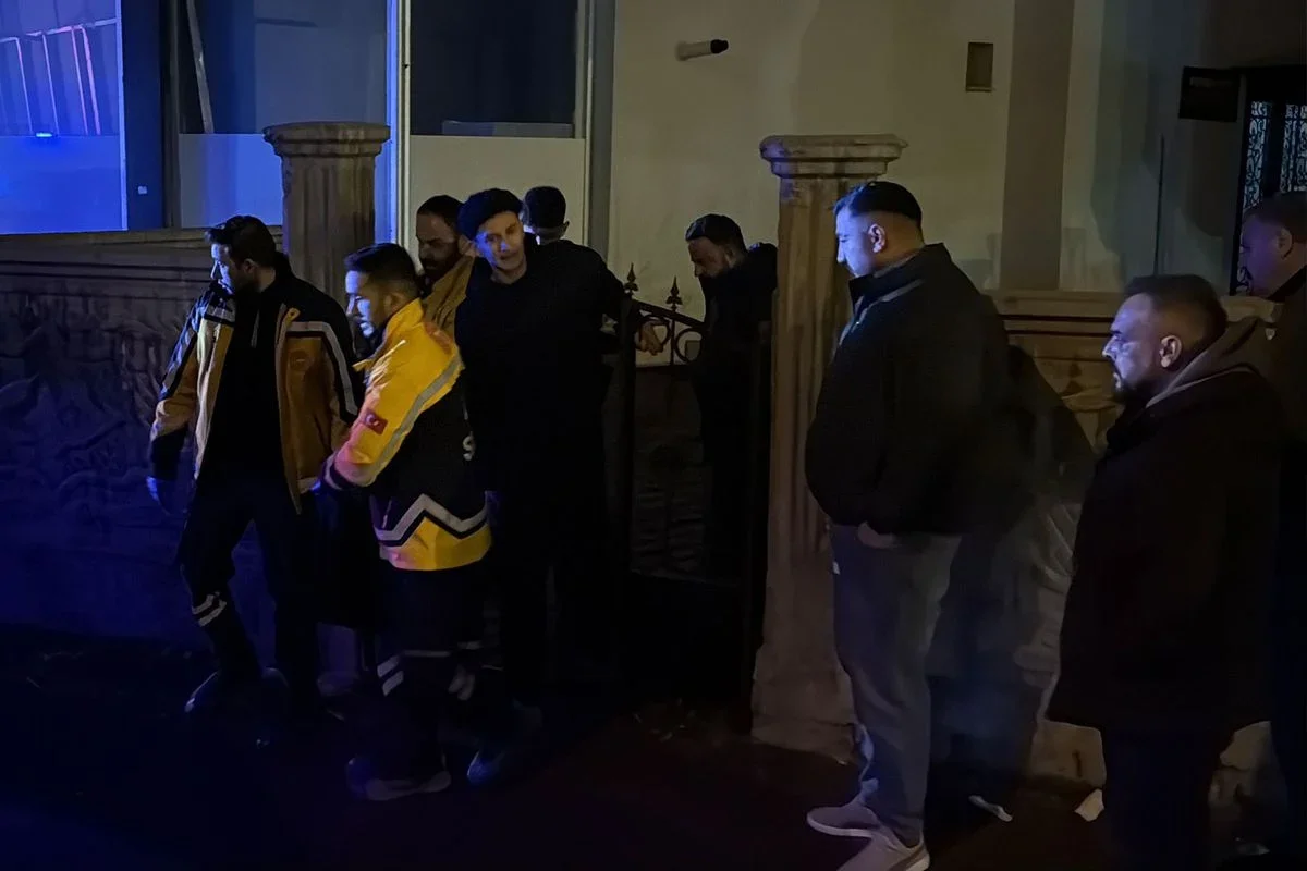 Sivas’ta Aile Faciası: 15 Yaşındaki Çocuk Babası ve Ağabeyini Öldürdü