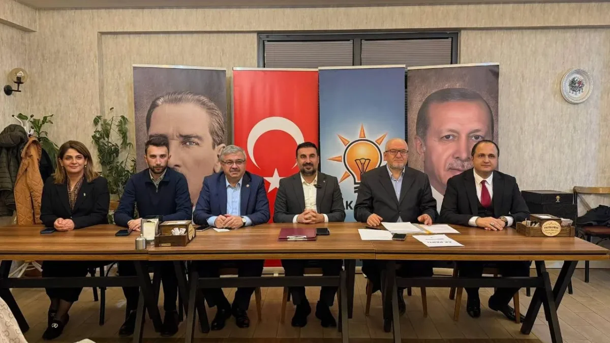 AK Parti Afyonkarahisar İl Yönetim Kurulu Toplantısı Gerçekleştirildi