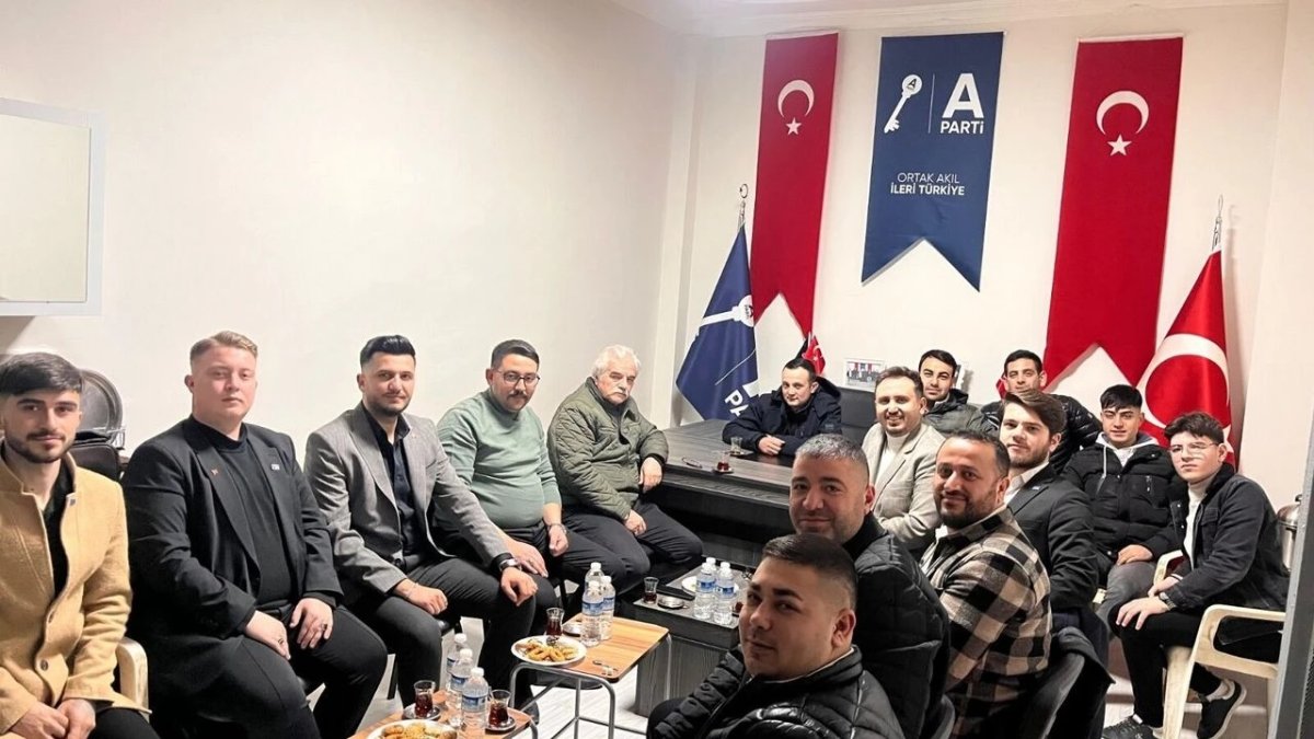 ANAHTAR PARTİ BELDELERDE VATANDAŞLA BULUŞTU