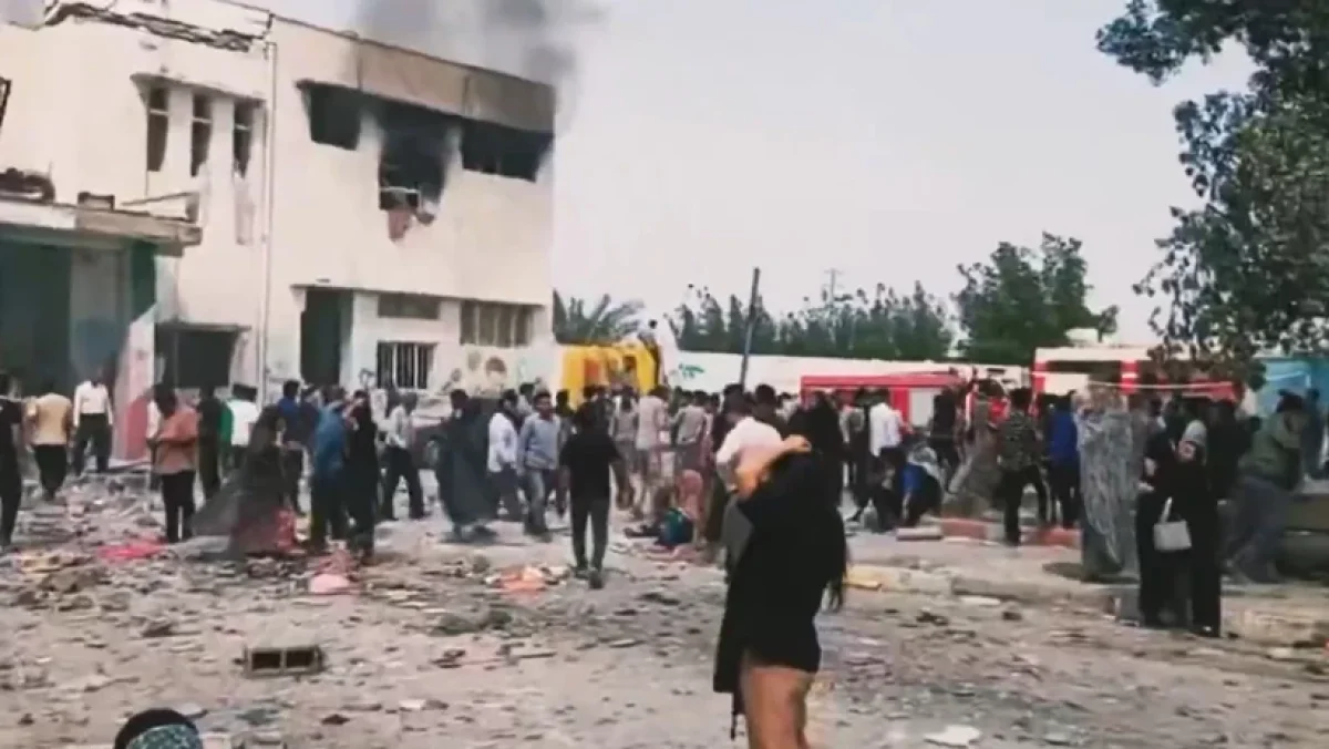 İran’da okul vuruldu: 40 çocuk hayatını kaybetti