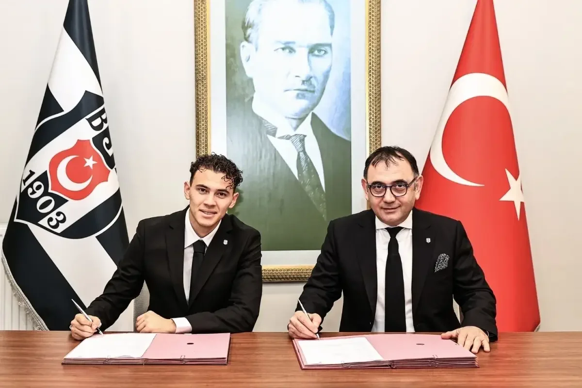 İmzayı attı! Kristjan Asllani, resmen Beşiktaş'ta