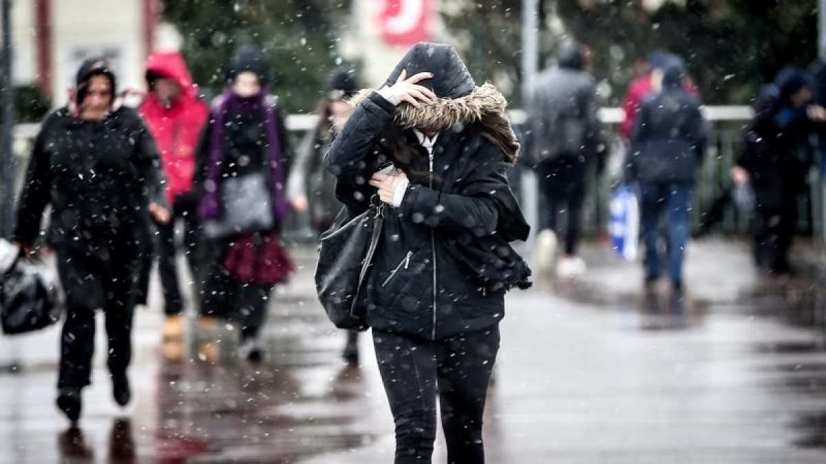 Meteoroloji Alarm Verdi: 29 İl İçin Kar ve Fırtına Uyarısı!