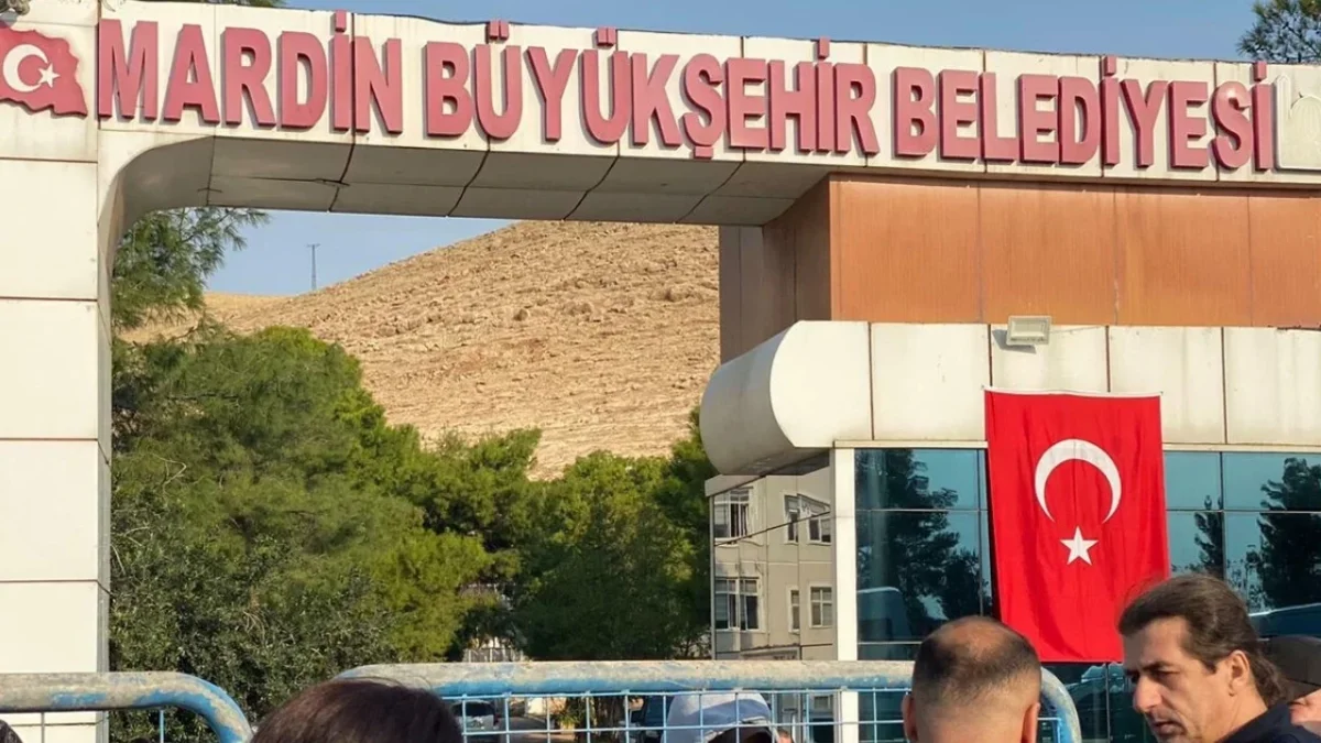 Mardin kayyumunun görev süresi yine uzatıldı