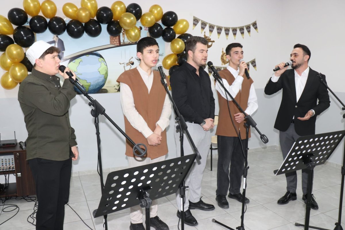 Pansiyonda kurulan gönül sofrasında Ramazan buluşması