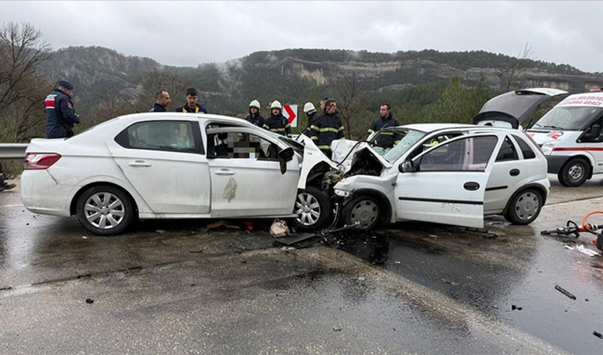 Peş Peşe Felaket: Antalya ve Burdur’da 16 Can Yolda Kaldı