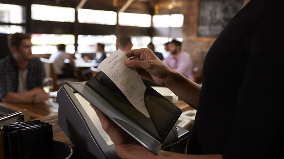 Restoranlarda şimdi de ‘gönüllü bahşiş’ dönemi başladı