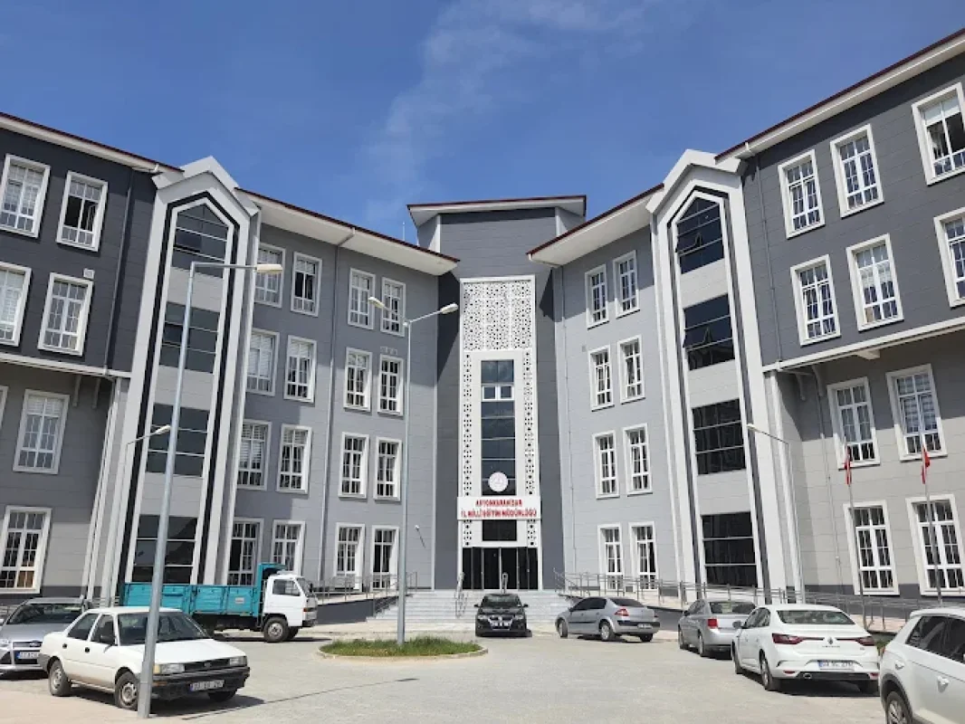 Şehit İsmail Çınar’ın Adı Kıslacık Ortaokulu’nda Yaşatılacak