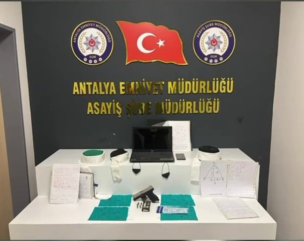 MİLYON LİRALIK VURGUN YAPAN 2 ŞAHIS TUTUKLANDI