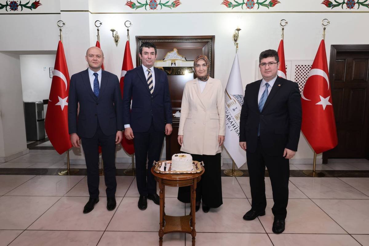 Vali Yiğitbaşı’ndan Vali Yardımcısı Ayrancı’ya Tebrik