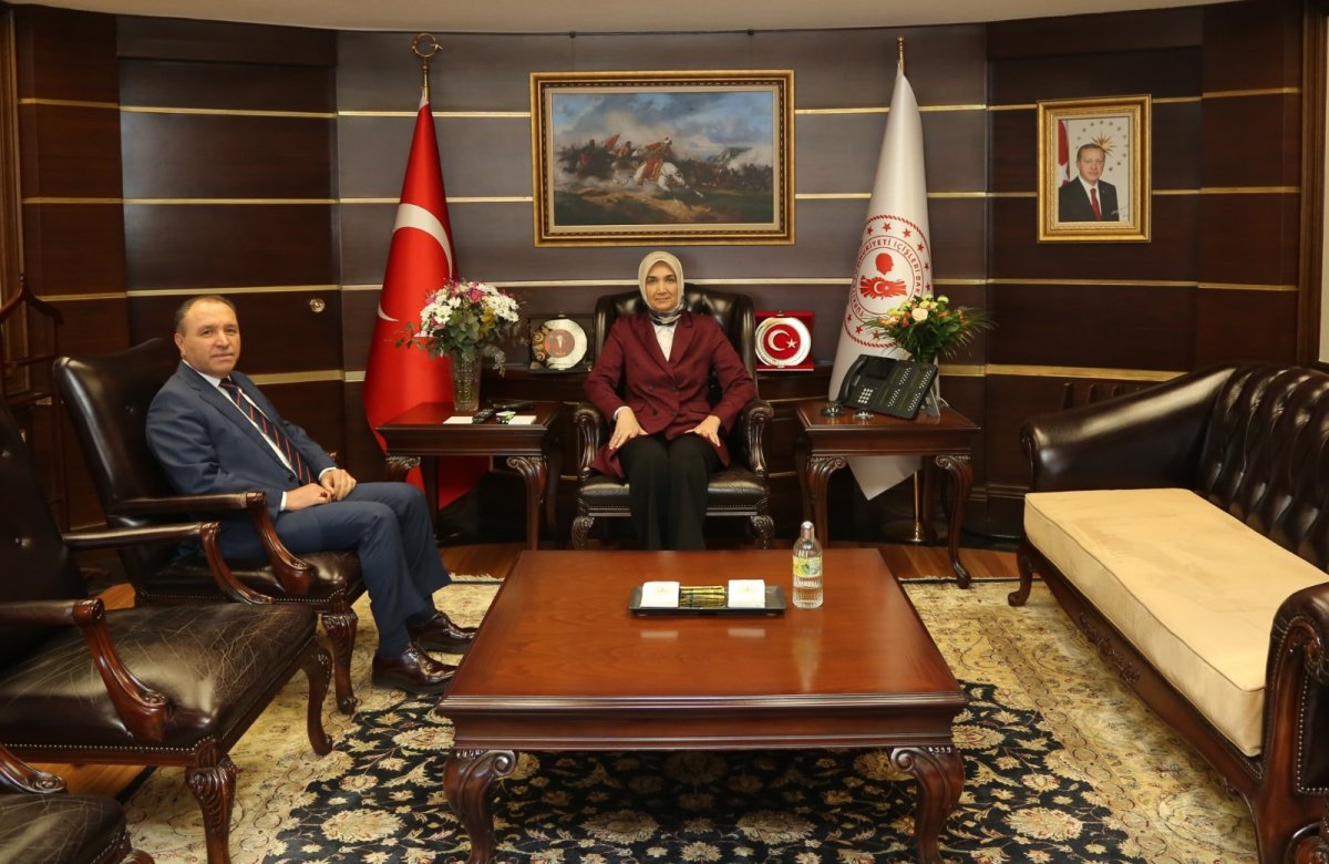 REKTÖR KARAKAŞ’TAN YİĞİTBAŞI’NA ZİYARET