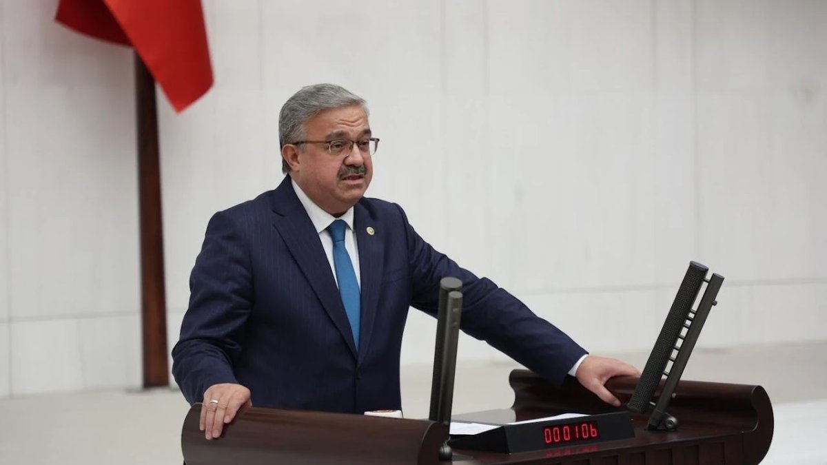 Milletvekili Yurdunuseven: "Afyon’a hizmet yolunda başarılar"