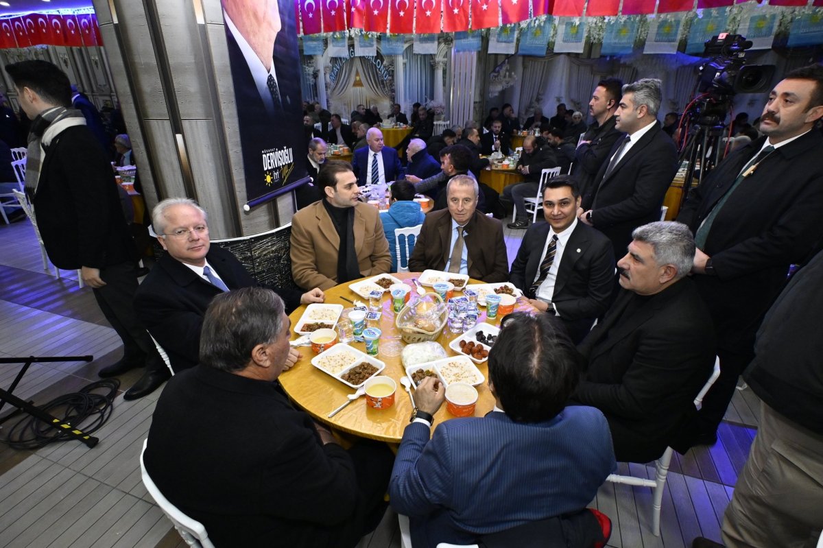 OLGUN VE DERVİŞOĞLU BİTLİS’TE İFTARDA BULUŞTU